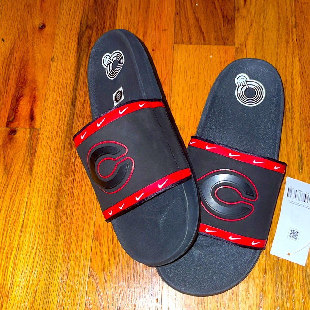 NEW MLB Cincinnati Reds Nike Team Off-Court Slide Sandals Womens 9 / Mens 8